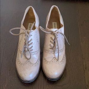 Steve Madden Oxford heels